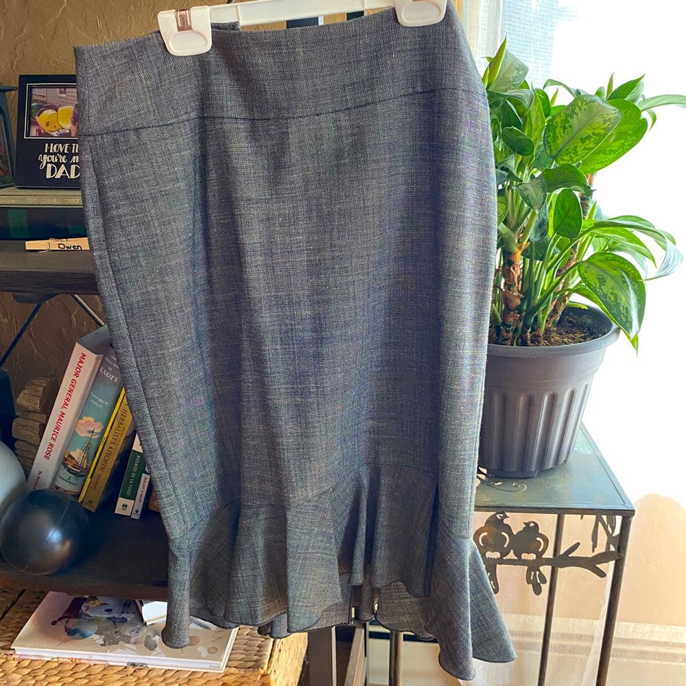 Express Pencil Skirt w/Flare - Sz 0